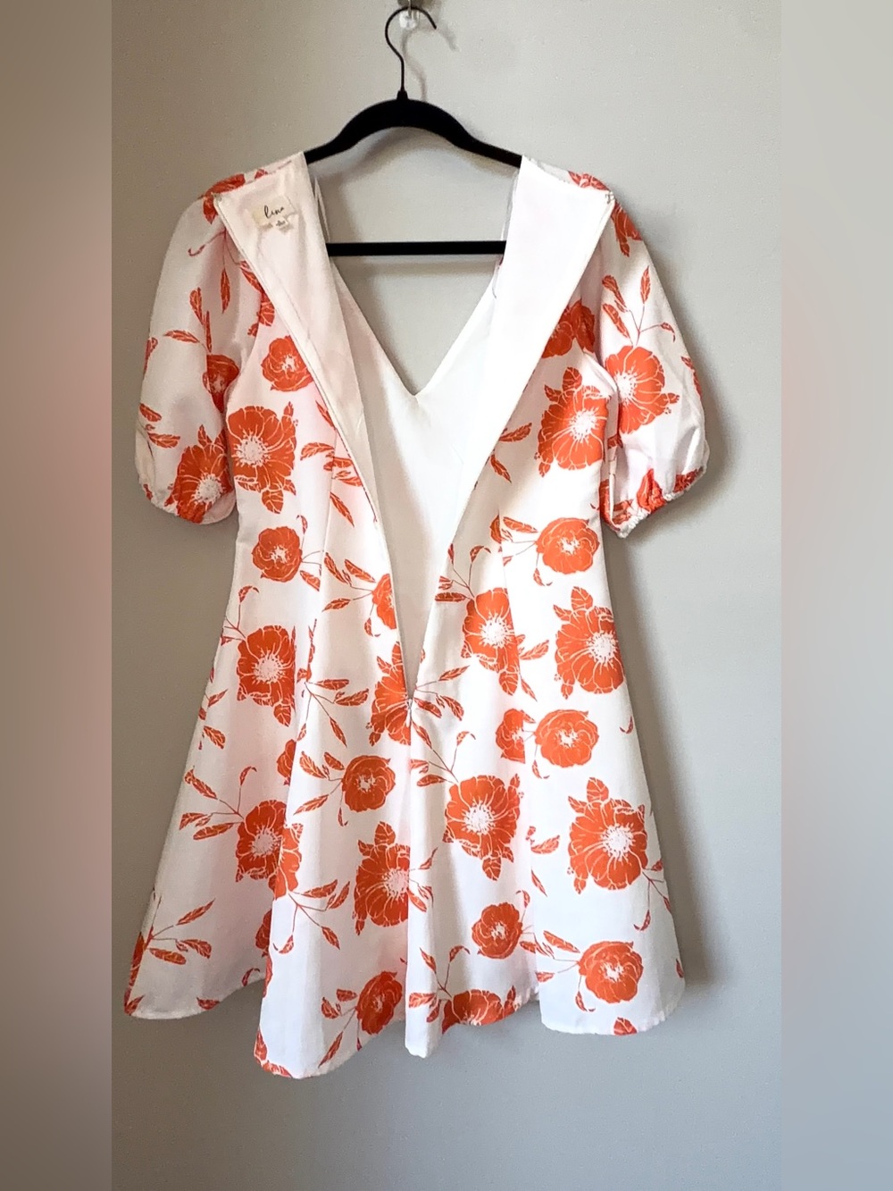 Lena White with Orange Floral Puff Sleeve Dress Size S - Picture 5 of 9